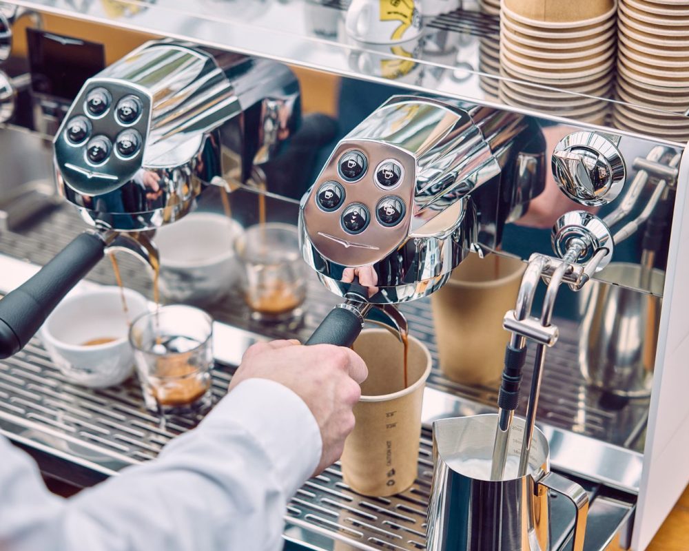 WhatsApp Image 2025-12-17 at 14.05.34